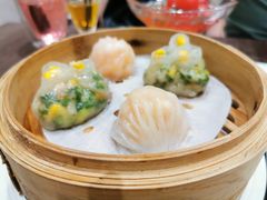 -钟书阁(群光广场店)