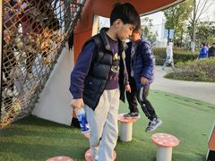 -季高兔窝窝亲子园(上海薰衣草公园店)