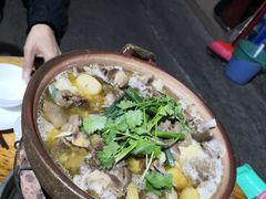 -雄伟美食(高沙中街店)