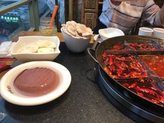 -纸盐河码头火锅(十八梯店)