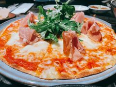 帕尔马火腿水牛芝士比萨-LES ELITES 英集荟(南京西路店)