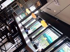 -星巴克(杭州银泰城西一店)