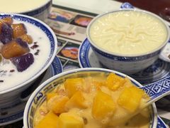 -广信牛奶甜品世家(台东店)