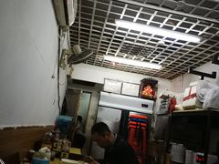 -孖妹上肉饺子馆