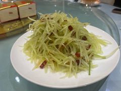 -超越海鲜屋(飞龙物业店)