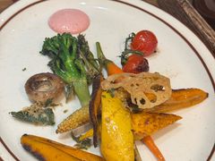 -Mark&Mars Restaurant