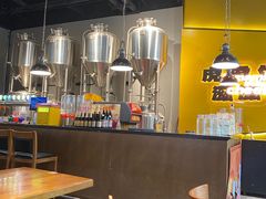 -HUZI虎滋精酿餐吧(京西大悦城店)