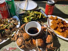 -嗨辣小聚·盘锦河蟹·海鲜烧烤龙虾(盘锦十年好店)