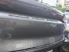 -鲨鱼皮汽车凹陷玻璃修复(静安店)