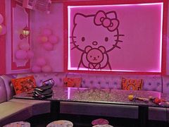 -UK派对KTV(日月广场店)