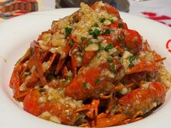 -肥肥虾庄·金牌油焖大虾(汉街SKP店)
