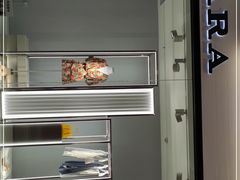 -ZARA(凯德乐峰广场店)