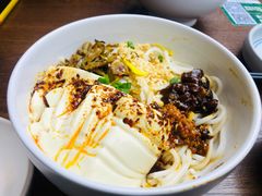 得胜桥豆花米线-云海肴·汽锅鸡·云南菜(领展购物广场·中关村店)