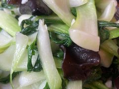 -维吾尔餐厅(宜山路店)