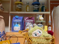 -泡泡玛特POPMART(上海环球港店)