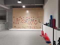 -ROCKPLUS攀岩馆(环宇城店)