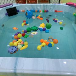 泳池-鱼乐贝贝婴幼儿水育馆(达文路店)