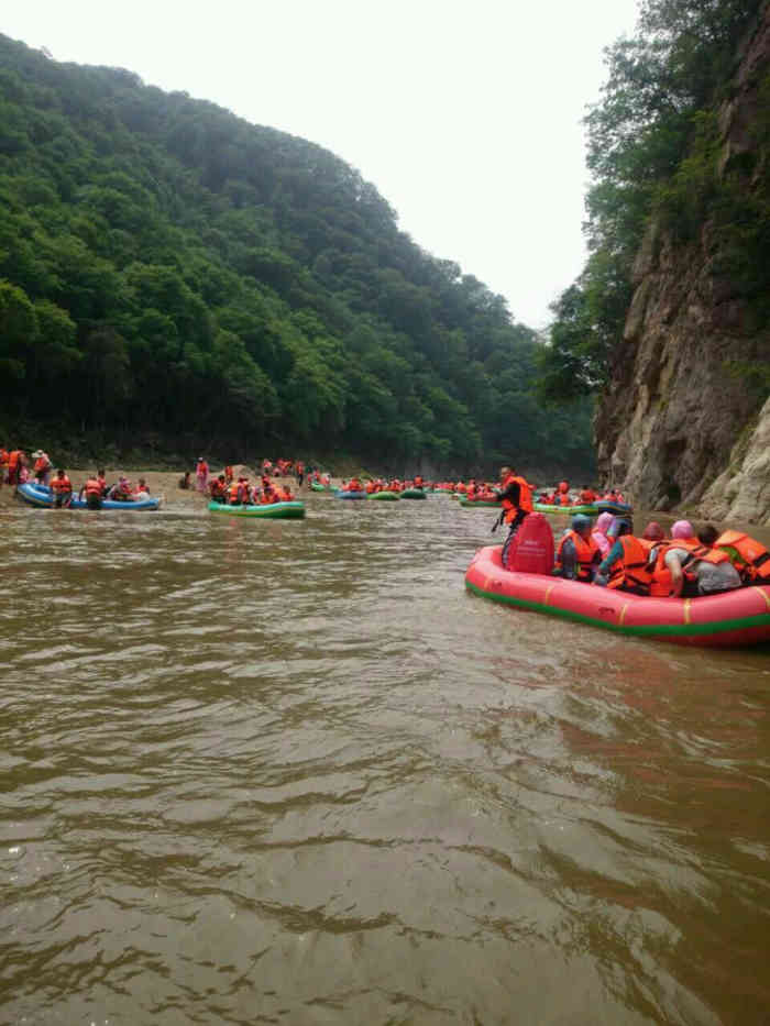 紅河谷漂流(瀋陽遠洋旅行社)