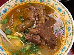 -金杨拉面王小吃面馆·牛三宝面·红烧牛肉粉