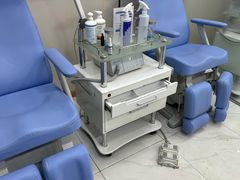 -Andrew指甲专科灰指甲·甲沟炎矫正·3D步态矫形鞋垫定制(浦三路店)