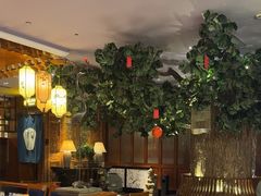 -八府香鸭·啫啫煲(华山路店)