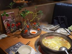 -一朵菌·野生菌探索家火锅(南亚店)