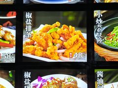 -小于烧烤海鲜·皖南明档土菜(丰庄店)