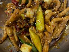 -江城燕子大排档(江汉路步行街店)