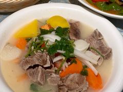 -巴扎美食·新疆菜·西域歌舞表演餐厅(新疆大厦店)