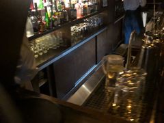 -Whisper Bar 