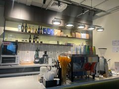-WOW coffee