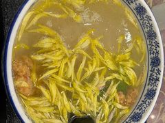 -火烧房子菊花米线(兴盛路店)