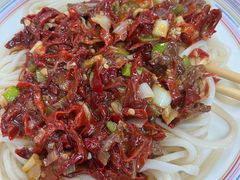 -歹歹的加个面过油肉拌面