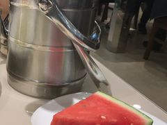 -老码头黑皮肘子锅包肉(赣水路店)