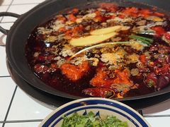 -旧街市鲜货老火锅(大光路店)