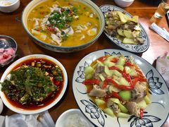 -将就吃农家特色土菜馆