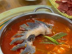 -苗侗地道红酸.酸汤鱼·酸汤牛肉