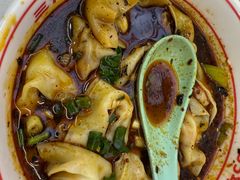 -叶伟胡辣壳面(两路口店)