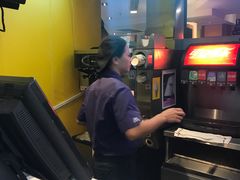 -麦当劳(佛山流行前线店)