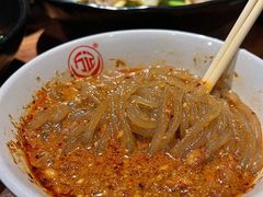 -万记麻辣烫国展总店