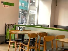 -老乡鸡(武汉光谷南湖时尚城店)