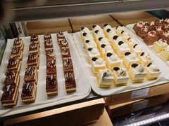 -小鱼小牛·鱼牛干锅·脆鱼火锅(世欧广场店)