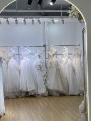 点击看大图 -曼青婚纱礼服馆