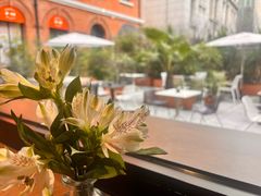 -潮一不贰·法式甜品·生日蛋糕·西式简餐(外滩店)