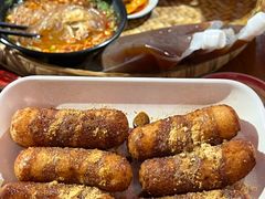 -爆炸头阿姨小四川正宗川味小吃(无任何分店)