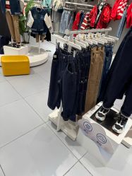 -巴拉巴拉(首创奥特莱斯店)