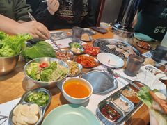 -唯成•韩国炭火烤肉 유성고기