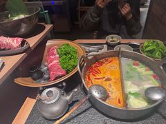 -三出山火锅(南京万象天地店)