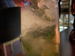 -TZ House音乐现场(来福士中心店)