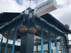 -Bully Hayes Restaurant & Bar